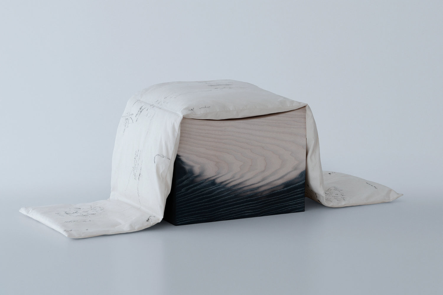 CONTEMPLATION STOOL